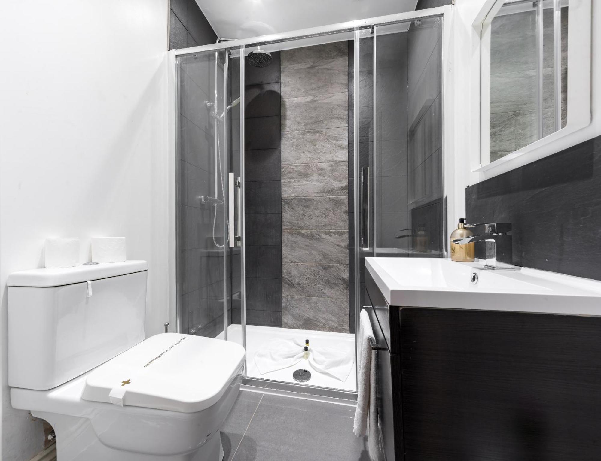 Appartamento Whitechapel Grand Londra Esterno foto